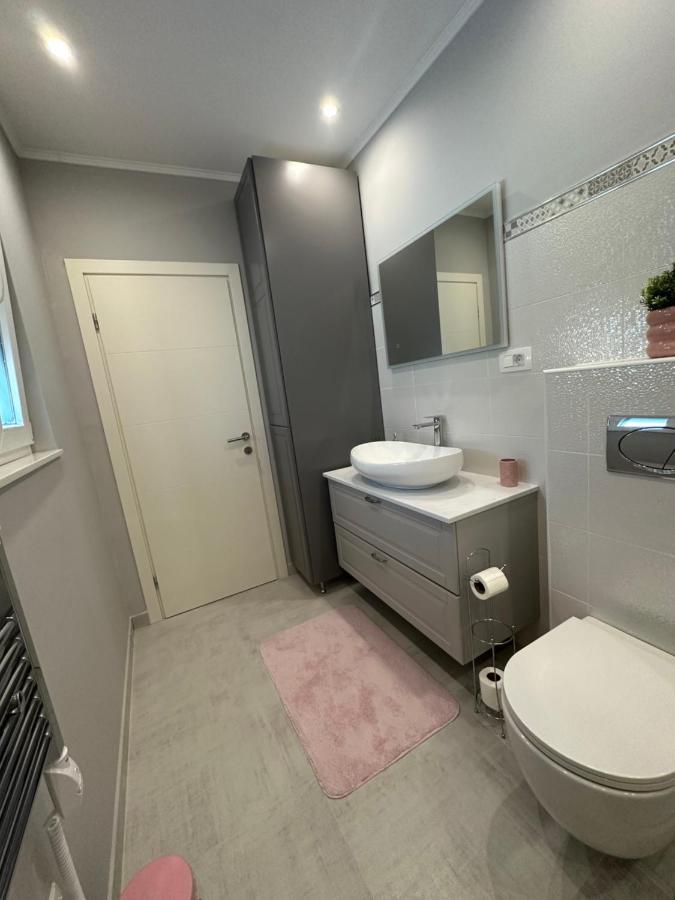 Bellevue Apartment ซริกเวนิซา ภายนอก รูปภาพ