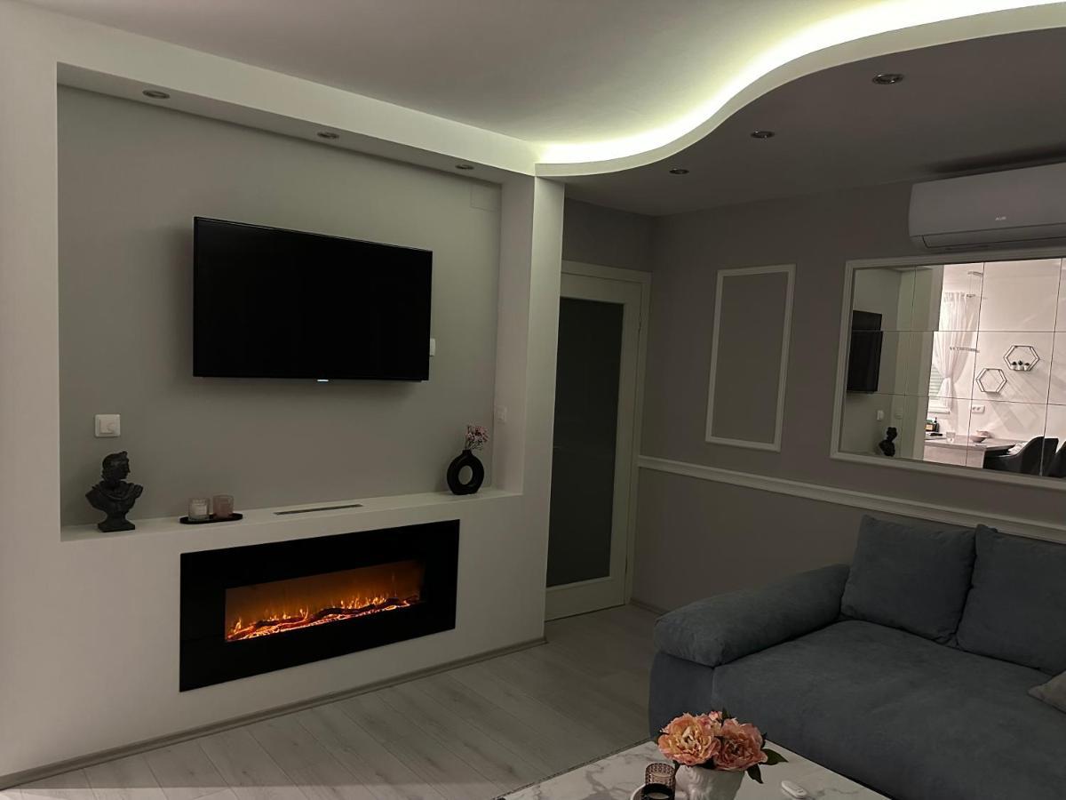 Bellevue Apartment ซริกเวนิซา ภายนอก รูปภาพ