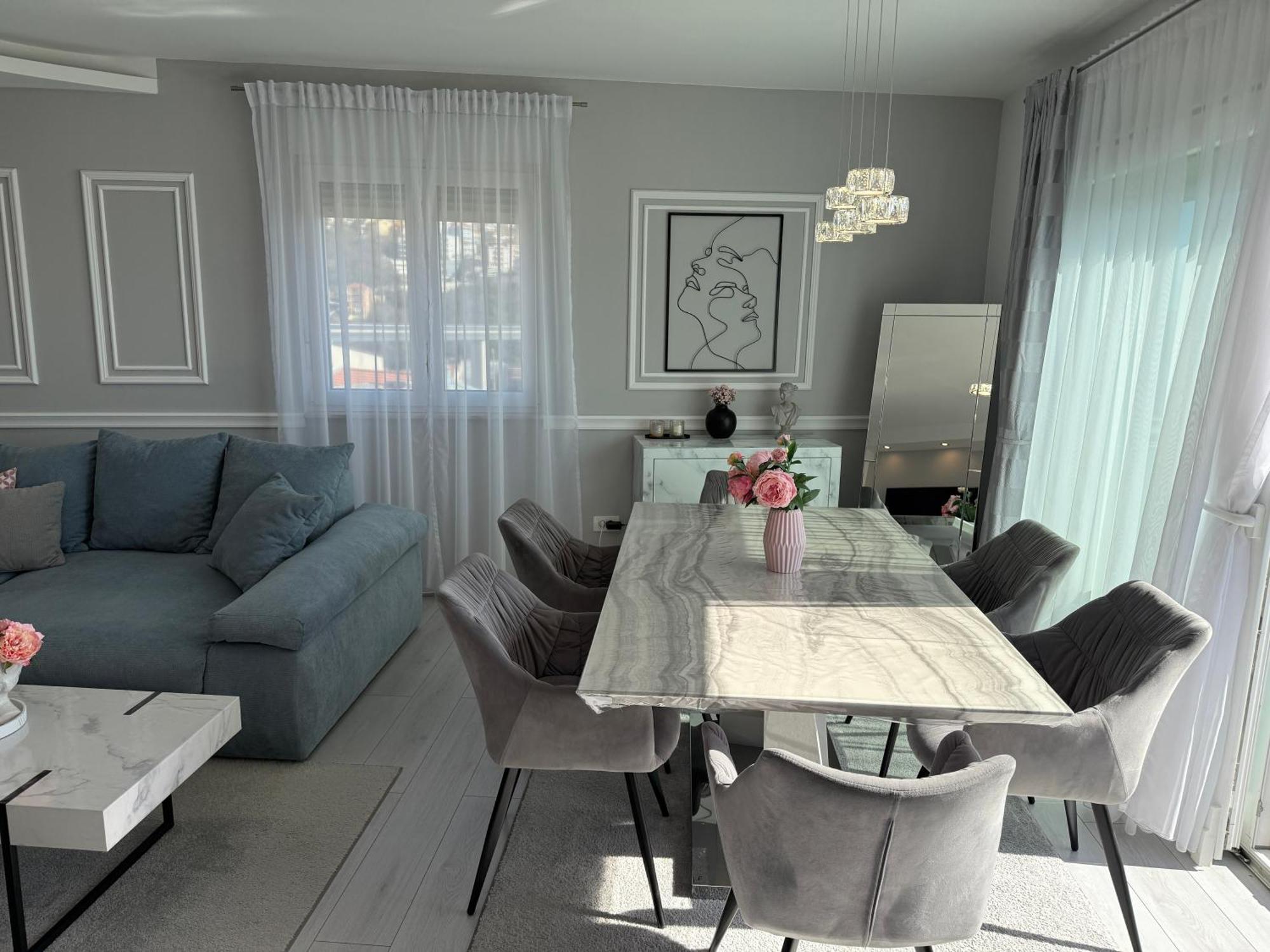 Bellevue Apartment ซริกเวนิซา ภายนอก รูปภาพ