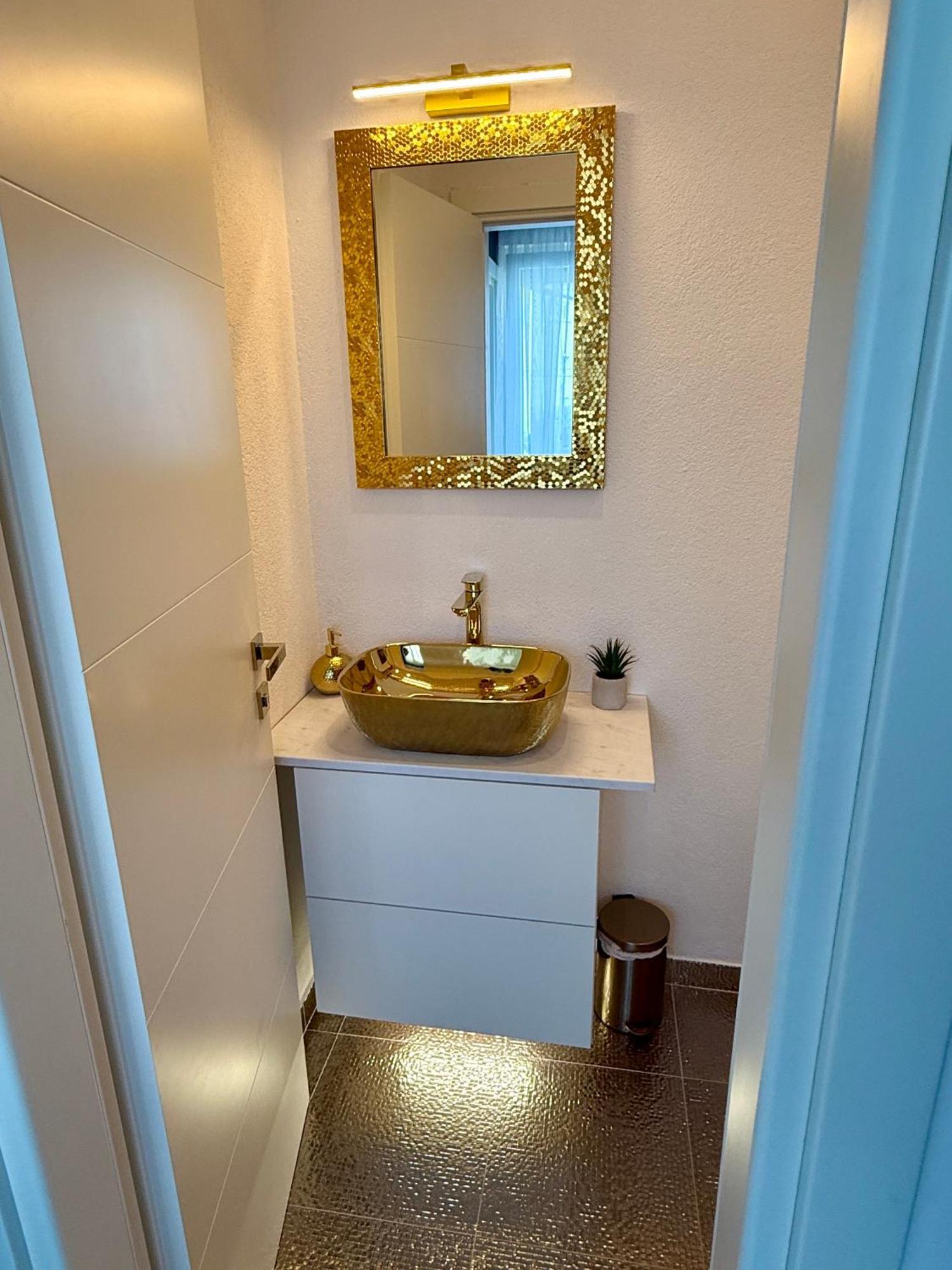 Bellevue Apartment ซริกเวนิซา ภายนอก รูปภาพ